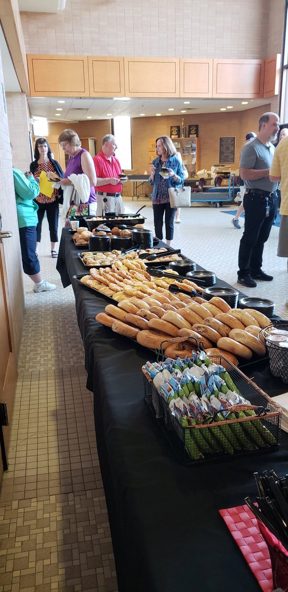 cvsdcafe's tweet photo. Feeding the staff for #cvday1 https://t.co/19XH6po98S