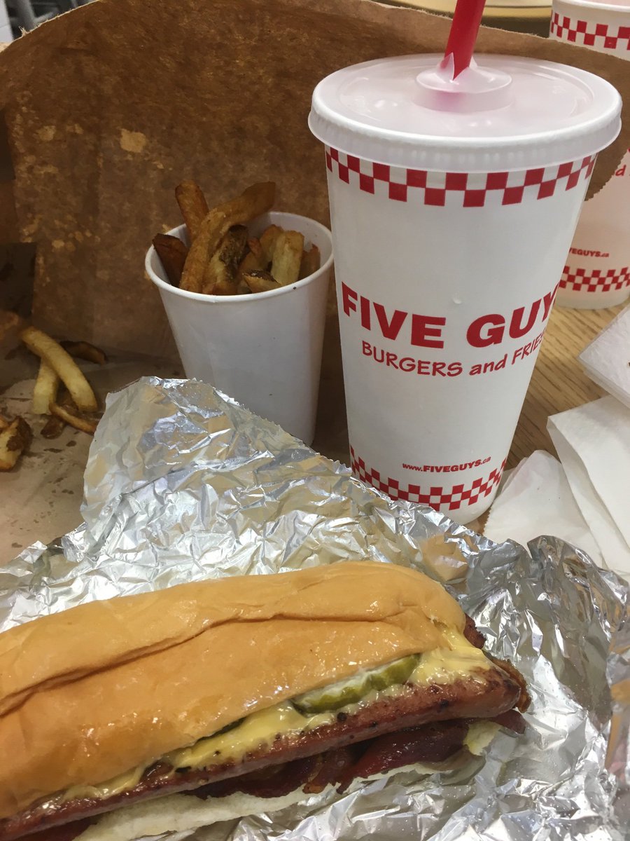 PaulFletcher14's tweet photo. Go on then.... #fiveguys #touringtoronto https://t.co/BNfmLa1iy9