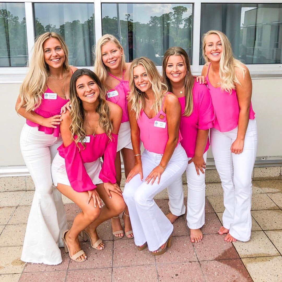 what an AMAZING recruitment we had 🌟 welcome home to all of our new sisters in MC ‘18!! we cannot wait to see what this year will bring 🤩