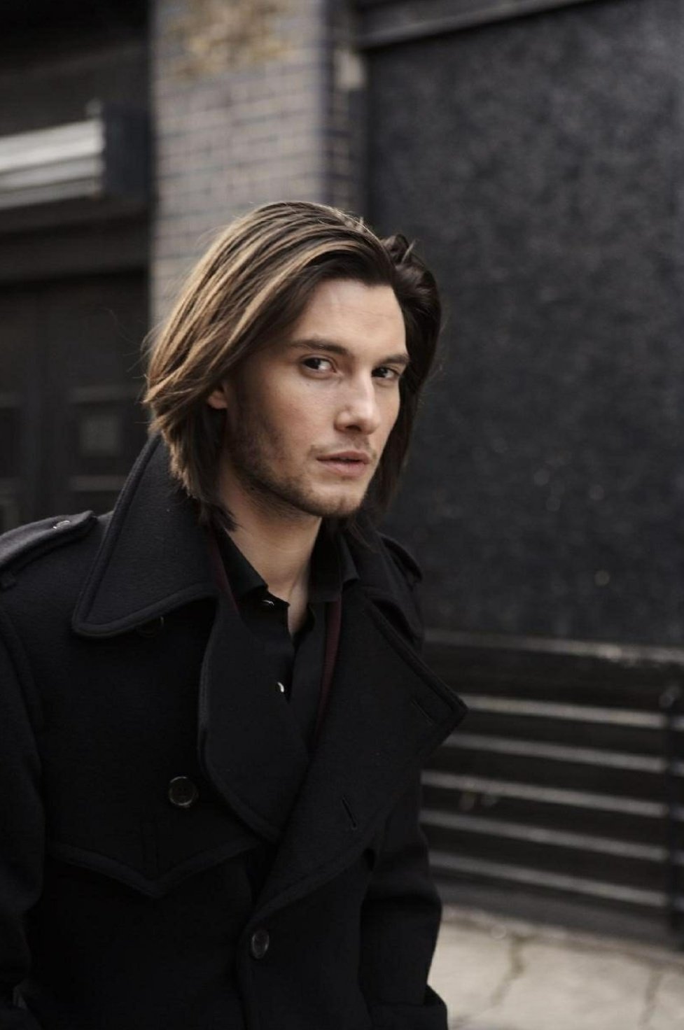 Happy Birthday To Ben Barnes!       