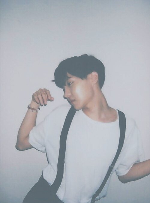 imida_89's tweet image. You take the sun with your hand and make the edges of my soul Shine.
#IMDR