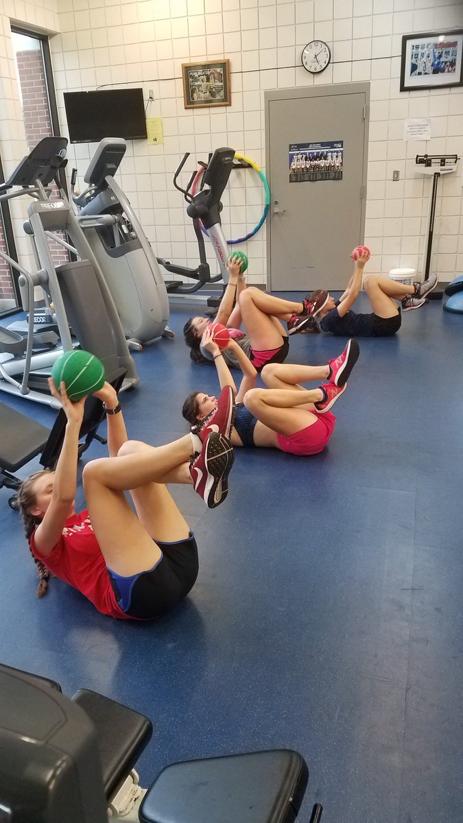 CrossDmacc's tweet photo. Girls finishing up a workout... Work Hard, Play Hard https://t.co/KOlQAXVarT