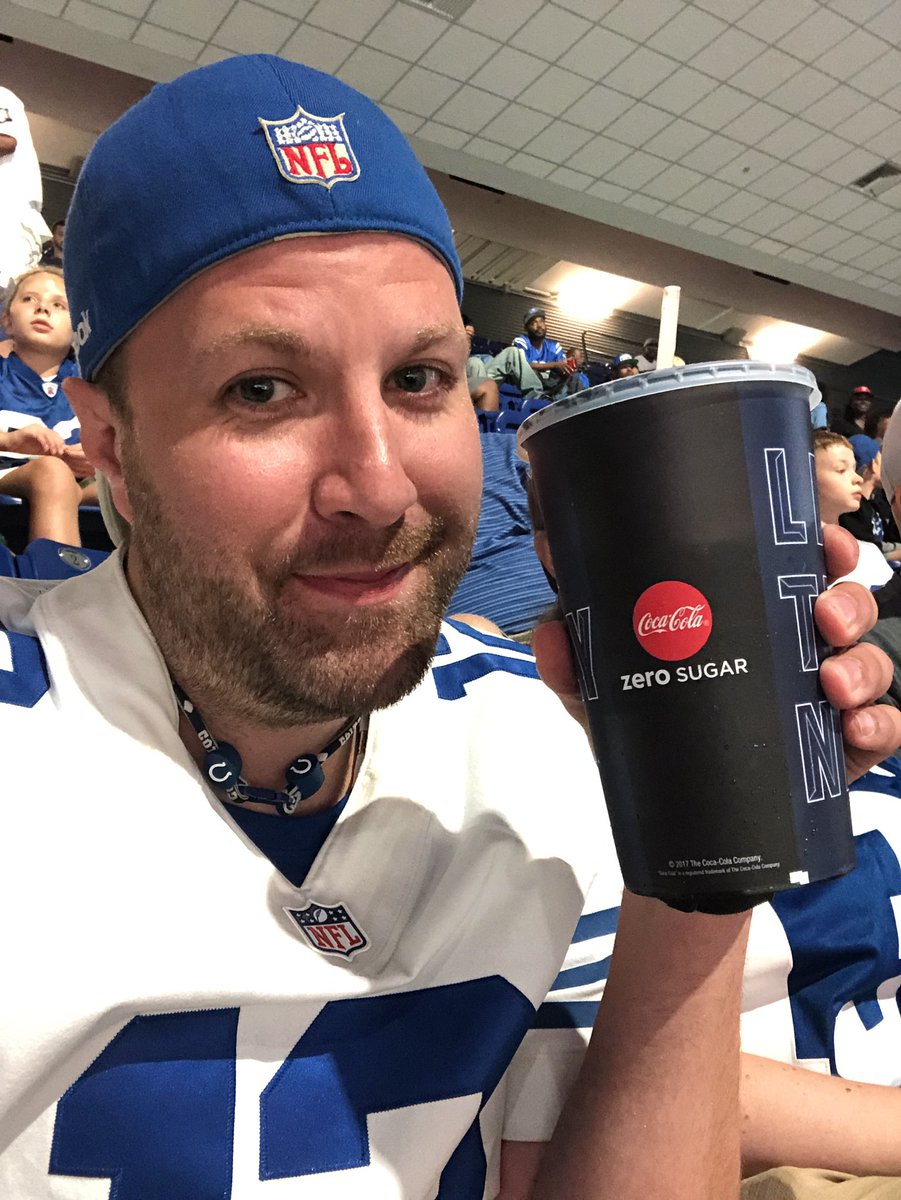 TronBauer's tweet photo. Enjoying a coke on my birthday #cokeshare https://t.co/eQbCcHsrXl