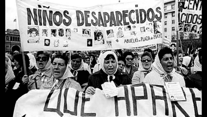 CORREPI's tweet photo. En una de sus últimas entrevistas Chicha Mariani dijo: “Que la juventud tome la posta para encontrar a los nietos que faltan”

Y acá estamos, con tu lucha como bandera.

Chicha presente, ahora y siempre. https://t.co/X8gEBaNp2z