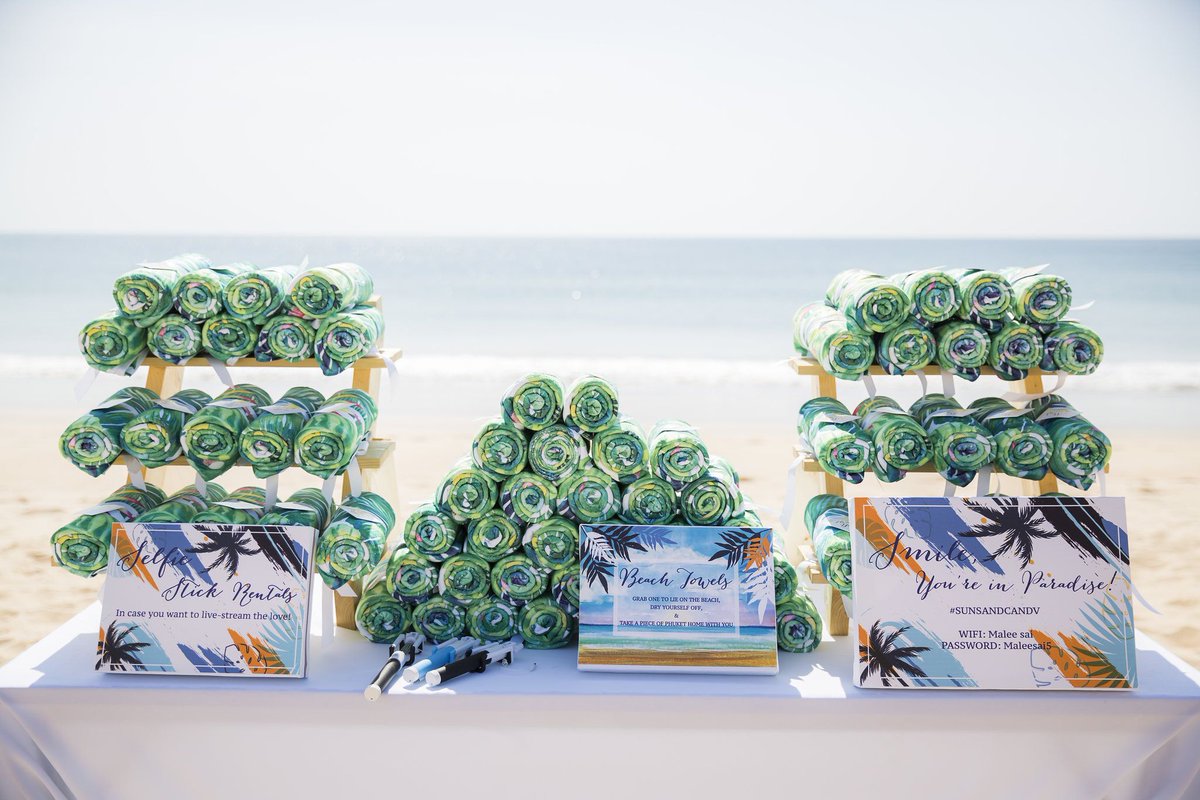 tbpdreamteam's tweet photo. Beach wedding favors | Planner Stylist @tbpdreamteam | Photo #darinimages | Venue @elitehavens https://t.co/GC2BJGo07w