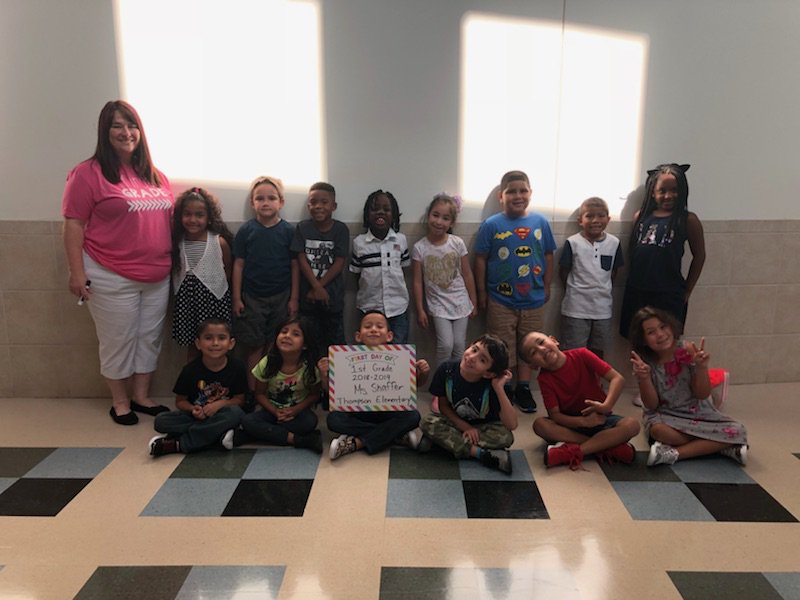 shafferjeducat1's tweet photo. It was a great 1st day! #Cfbfirstday #ThompsonIsExcellence #fabfirstgrade https://t.co/0JEjNpVUpV