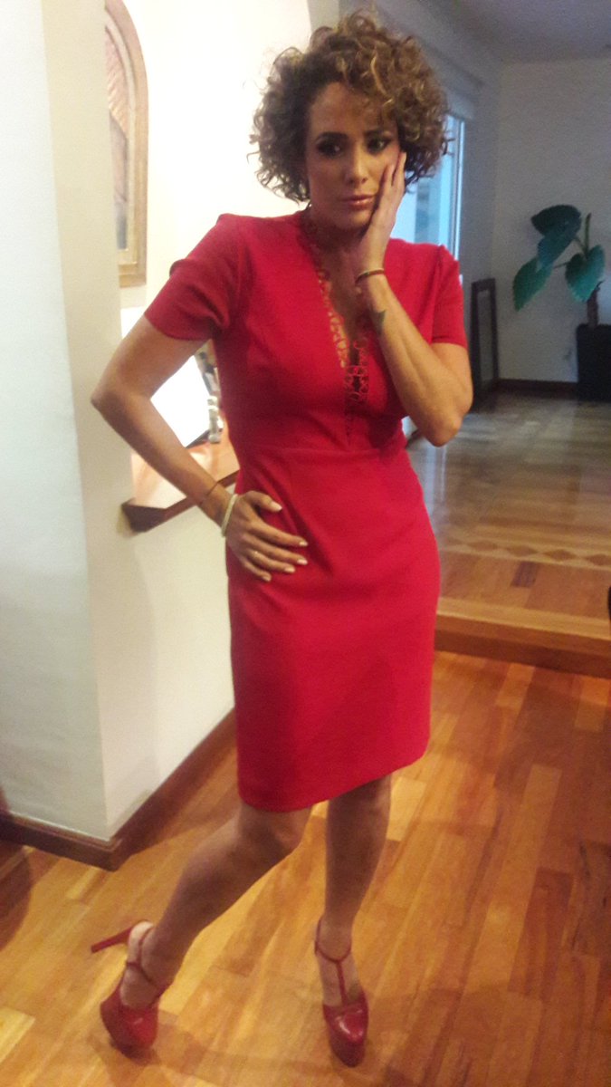 <a href="/BMBettyMonroe/">Betty Monroe</a> Lady in red.