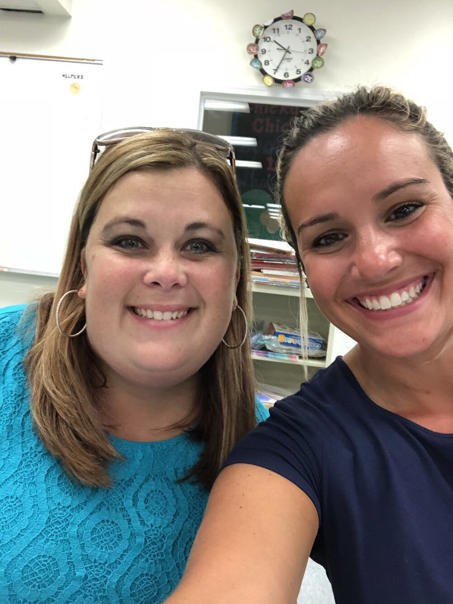 samshuman24's tweet photo. More teambuilding fun this morning! #d100Inspires #wearepiper https://t.co/qjxmwMFlj7