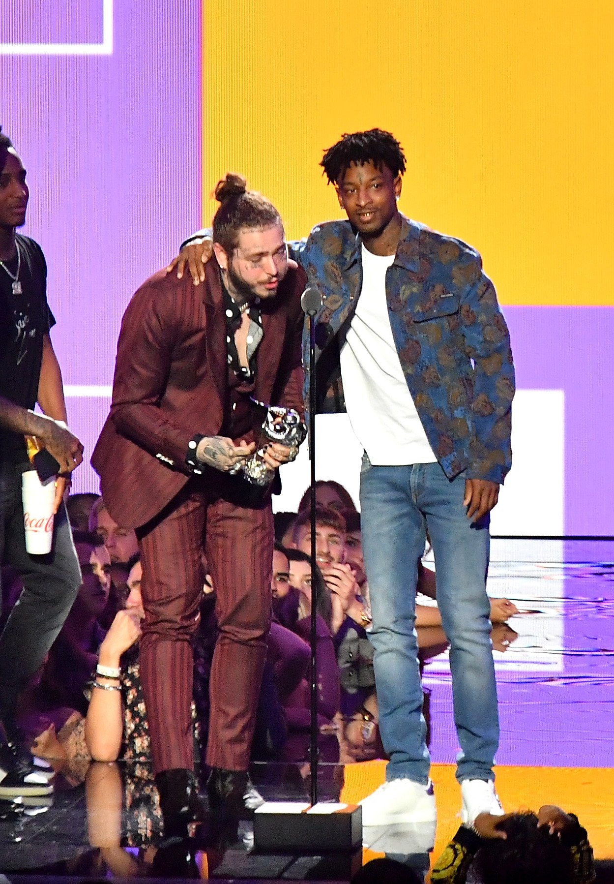 Post Malone Performs ''Rockstar With 21 Savage at 2018 MTV VMAs - XXL