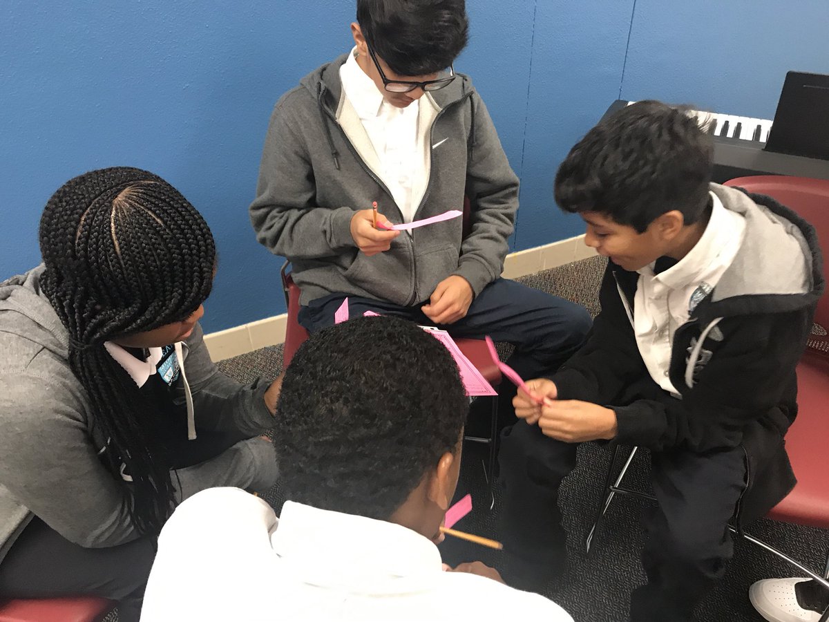 HulcySTEAM's tweet photo. Our 1st day was awesome!! @dallasschools #transformation18 https://t.co/FPp2Un7mC4