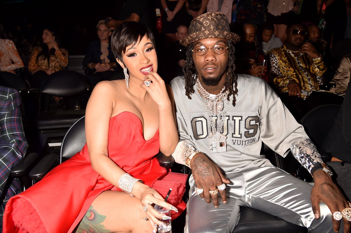 vmas's tweet photo. It's date night for Kulture's parents 🎀
@iamcardib @OffsetYRN ❤️
#VMAs https://t.co/ufSTI993nH