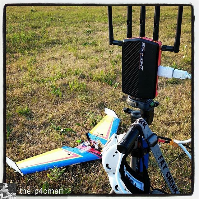Regrann from @the_p4cman -  Let's try some HD now
#connex #prosight 
#fatshark #arkai #tattulipos #frsky #fpv #fpvlife #wing #flyingwing #schubkraft #droneoftheday #drone - #regrann ift.tt/2ORIITo