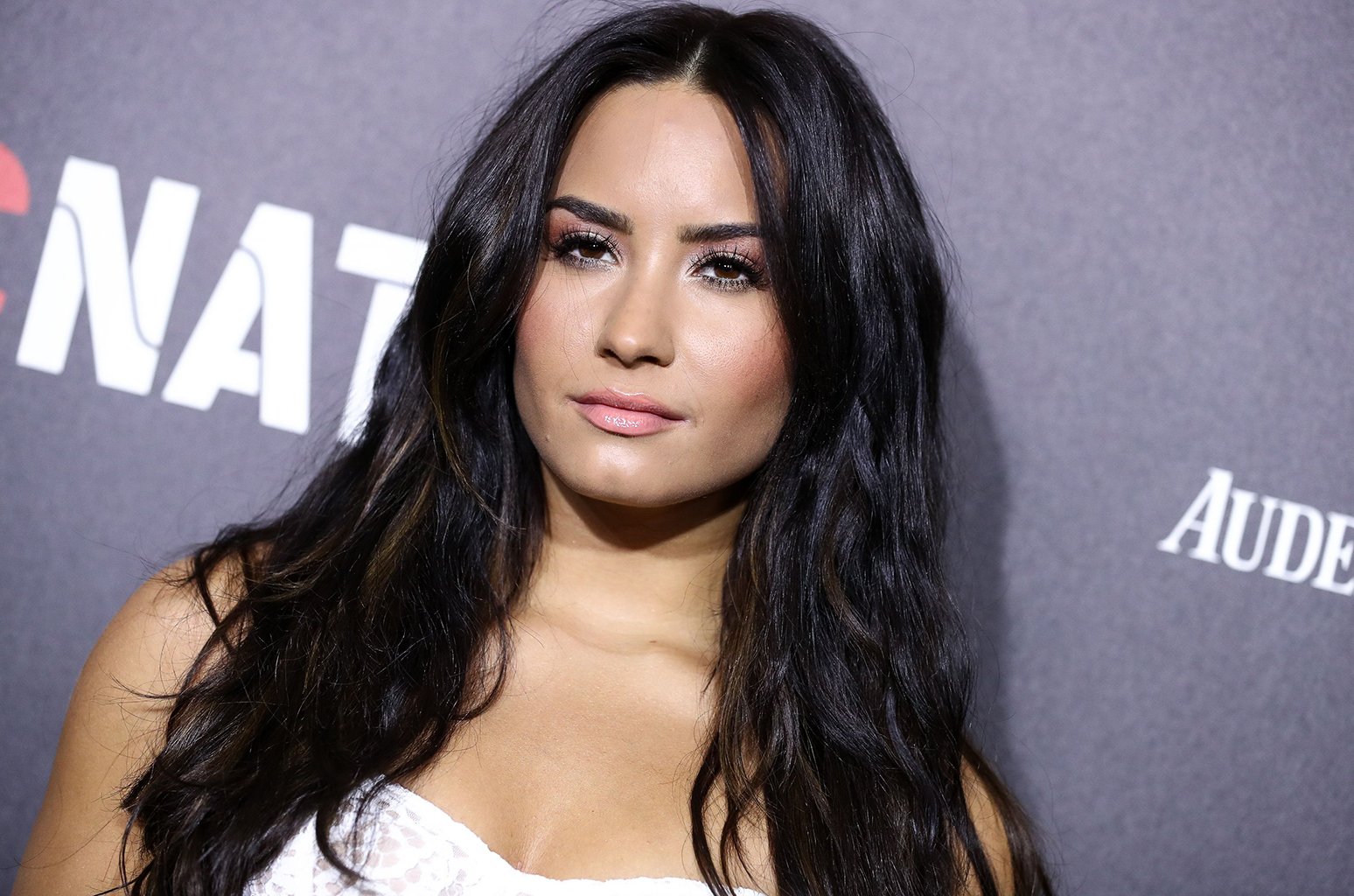 Quincy Jones, Ellen DeGeneres & more wished Demi Lovato a Happy Birthday  