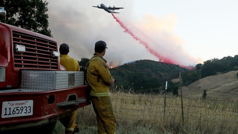 #LakeCounty #wineries are taking stock after a brush with the largest #wildfire in #California history, which is currently 69% contained. #wine #US winesocial.co/news/reports-a… via <a href="/WineSocial/">WineSocial</a>