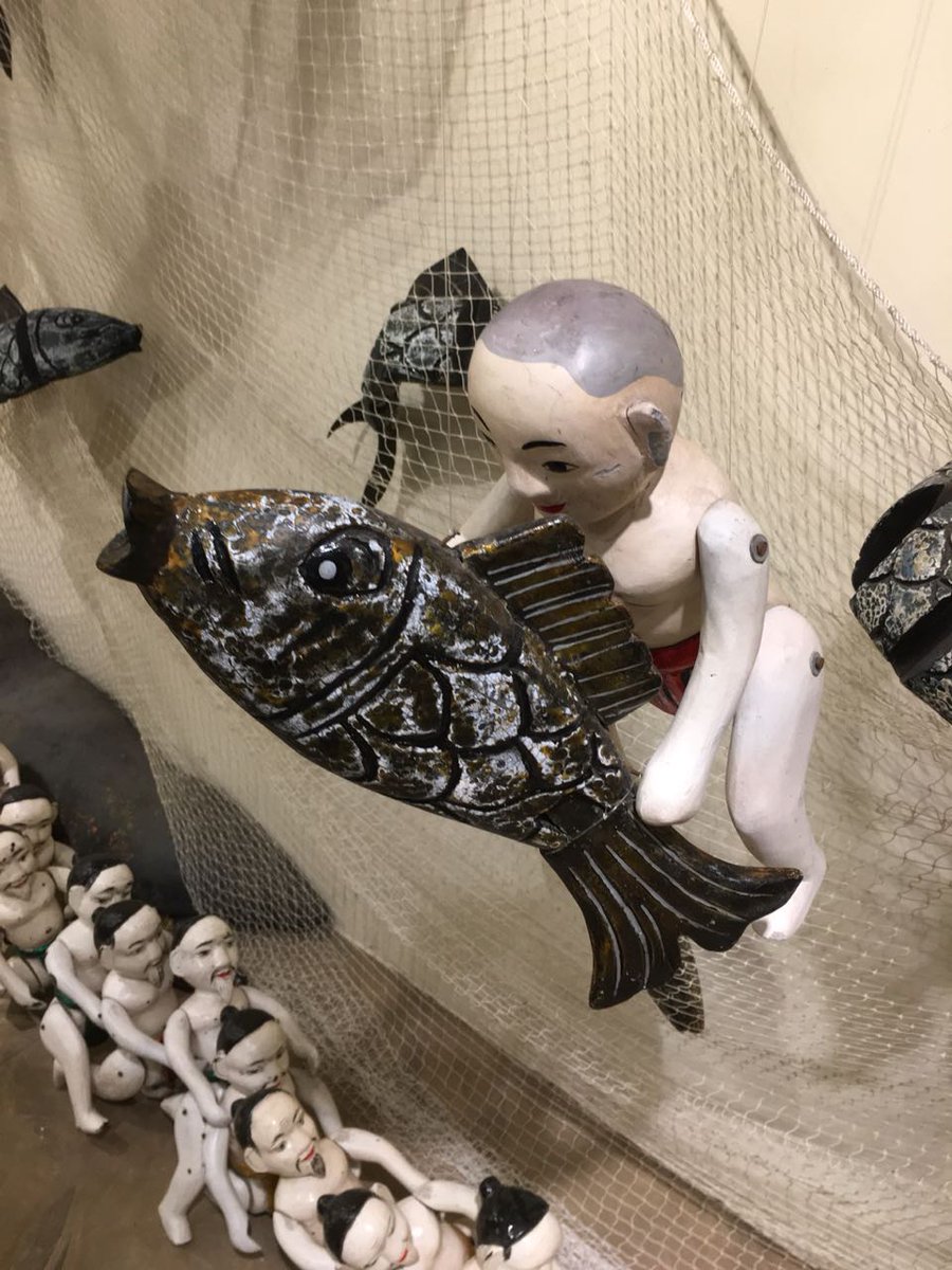 GarethWardUK's tweet photo. Thang Long #waterpuppet show taught me a lot about rural life at the heart of #Vietnamese culture. Amazing to think about the origin of the puppet show in the rice field. https://t.co/OoegmVXXIH