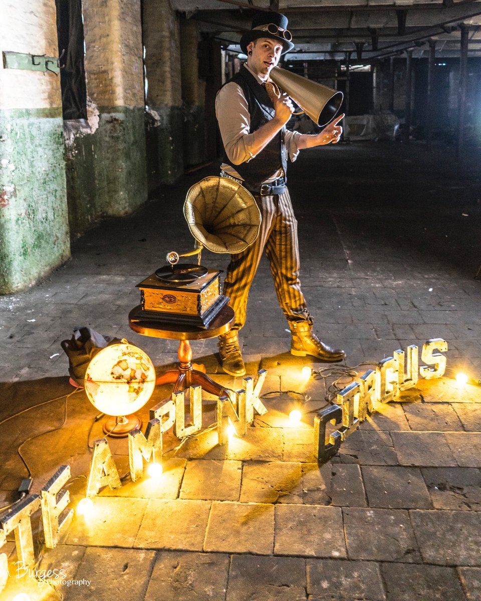 CircusSteampunk's tweet photo. Welcome to the Steampunk Circus! 
📸by the awesomely talented @dansphoto 
#steampunkcircus #steampunk #steampunkstyle #steampunkgentleman #gramophone #abandonedplaces #warehouse #light #playingwithlight #alternative #alternativestyle #photo #photography #photooftheday #tuesday https://t.co/ZZaFA7bVhy