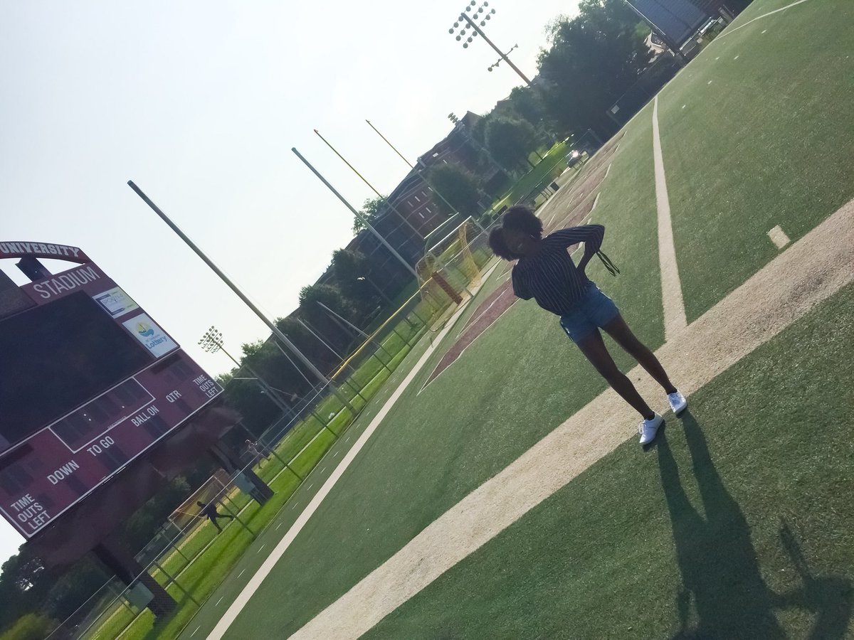 AyomiWalker's tweet photo. In this picture I was on the NCCU soccer field ⚽️. To get my exercise I plan on walking the track every other motioning. A daily walk, jog, or run is always good cardio for the heart #BIOL1300 #NCCU #NCCU2021 #ScavengerHunt https://t.co/ohUsEWOCey