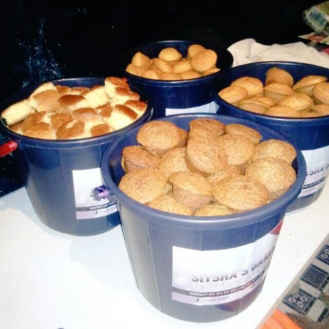 SitshasBakery's tweet photo. We are young, black owned business that would really appreciate your support 🙏👇👊
Whether you want scones, queens cakes, biscuits or bran muffins - WE GOT YOU...

Give us a call on 073 577 8661
You won't regret it 😊
 
#SitshasBakery 
#SupportBlackBusiness 
#djsbu @djsbu https://t.co/4Z5XX0uWqp