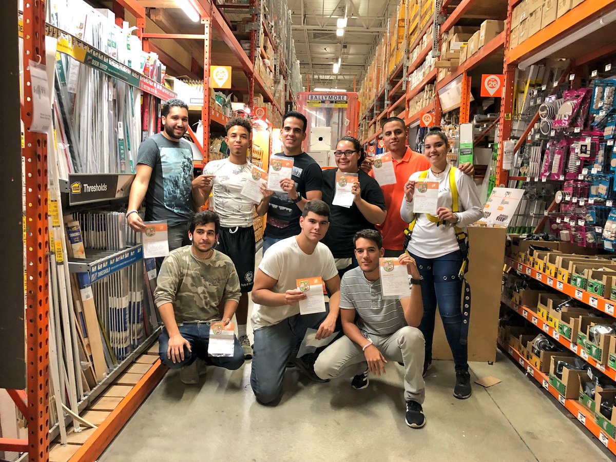 A little thank you to the team for all your hard work getting our store ready for inventory. WE GOT THIS!ONE TEAM ONE DREAM! ☝🏽💪🏽📈  #InventoryPrep #Hialeah #TeamWork