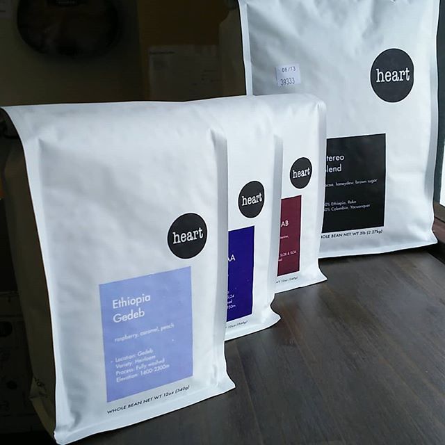 elskacoffee's tweet photo. heart coffee arrived, photo 2. https://t.co/koVNBlHvMD https://t.co/mOfY2mnhTr