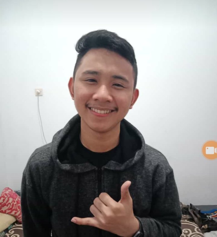 FeRaf_QuPusat's tweet photo. Assalamualaikum
Selamat siang FeRaf_Qu dimanapun berada
Semangat Yaa yang puasa hari ini 💪🏻💪🏻🙏🏻🙏🏻
#RaflyDA
#FeRaf_Qu
#KekasihYangBaik
#SangDara
#Meragu
🖤🖤 https://t.co/Sd7jmUo6US
