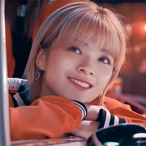 ○ 2yeon AU ○Nayeon and Jeongyeon broke up. Months have passed, they've both moved on with their lives. Jeongyeon is now with Mina, Nayeon is single and happy. Especially after she met a mysterious someone at a party. They have both moved on... right?