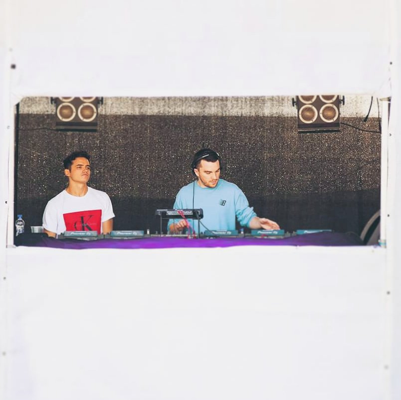 Such a good time at <a href="/GrooveLochNess/">Groove Loch Ness</a> this weekend. Thank you so much to everyone who made it to my set ❤ I really enjoyed myself. Also, I was lucky to have a short b2b with the very talented <a href="/KC_Lights/">KC Lights</a> afterwards. Here's a cracking photo from the day by James Roberts <a href="/jaerophoto/">Jostein Aerophoto</a>