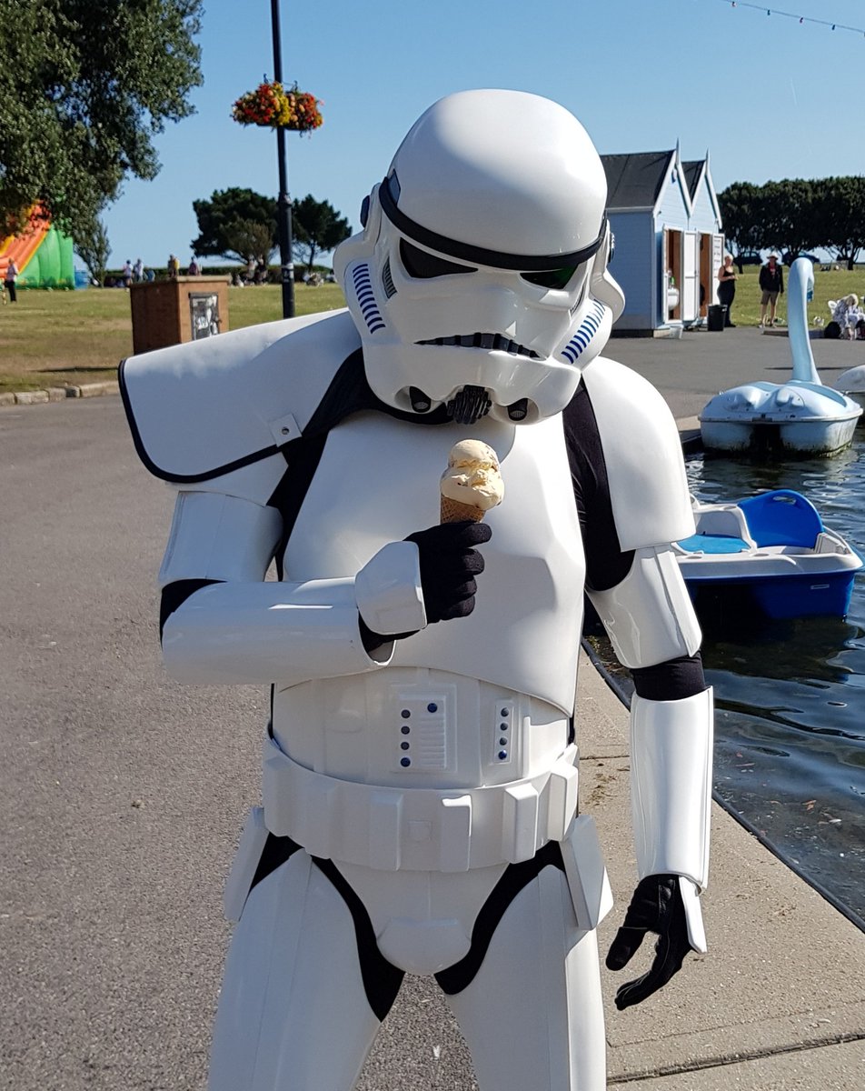SGT_GoodKnight's tweet photo. @ImpOutlanders I want ice cream 😢 https://t.co/JjmiogACw4