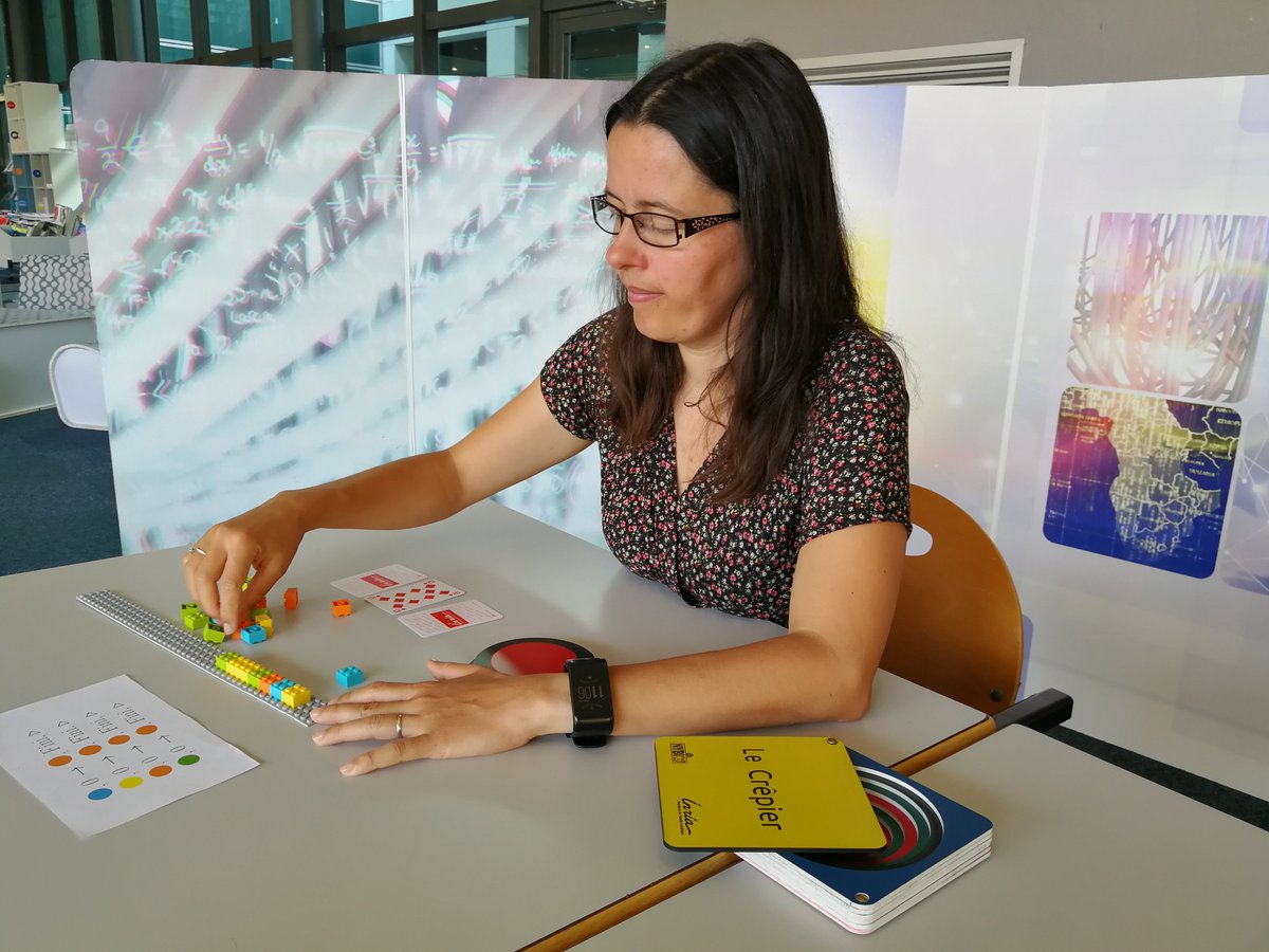 Inria_Nancy's tweet photo. Rencontre avec @MarieKremer3 et son ❤️ fractionné entre recherche et médiation

https://t.co/EY6TGPhX1P https://t.co/8OgTJKAoHZ