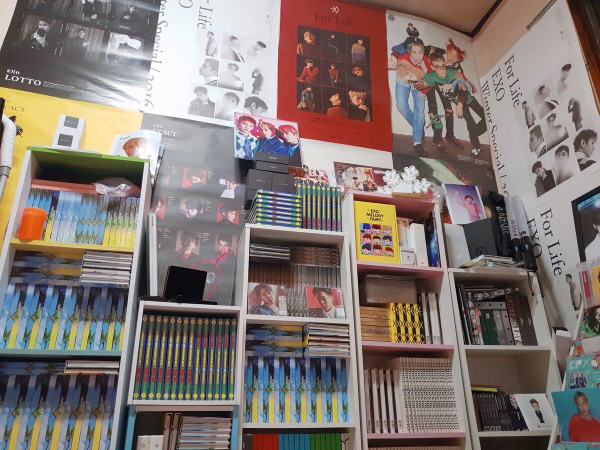 가만히 누워서 찬찬히 보고있으니 성공한 더쿠가 된 기분도 들고 ,,