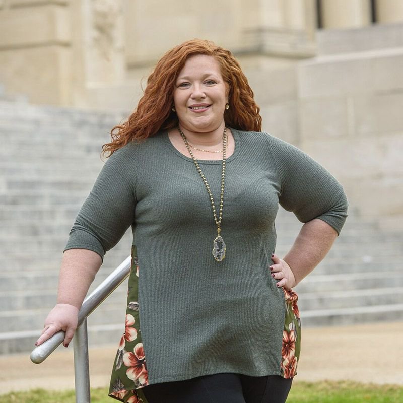 StandUp_MS's tweet photo. Read how one woman overcame her addiction to opioids and now works to help other Mississippians find recovery https://t.co/NdFNqphWSw @AngelaMallette4 #RecoveryTuesday https://t.co/n6JsZ3Z9fb