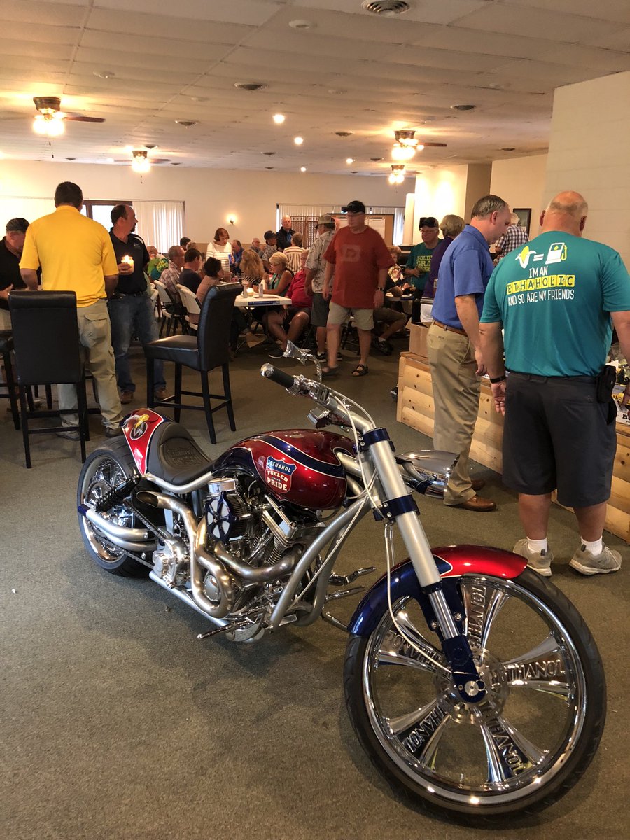 EthanolRFA's tweet image. Last night at Golden Grain Energy’s 14th Annual Friends of Ethanol fundraiser, RFA E85 motorcycle was on display for the dinner &amp;amp; auction. Robert White &amp;amp; Geoff Cooper spoke to group about RFA‘s efforts to expand industry. Proud to have GGE as a member. #ethanol #fuelyourknowledge