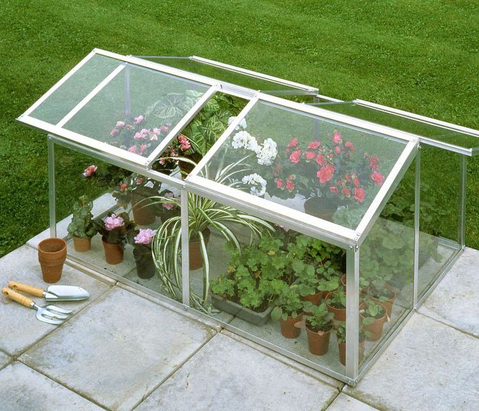 swgreenhousesuk's tweet image. We offer a selection of quality #coldframes for sale. These mini greenhouses are excellent for bringing on your seeds and protecting your tender plants. bit.ly/2dS0bNp