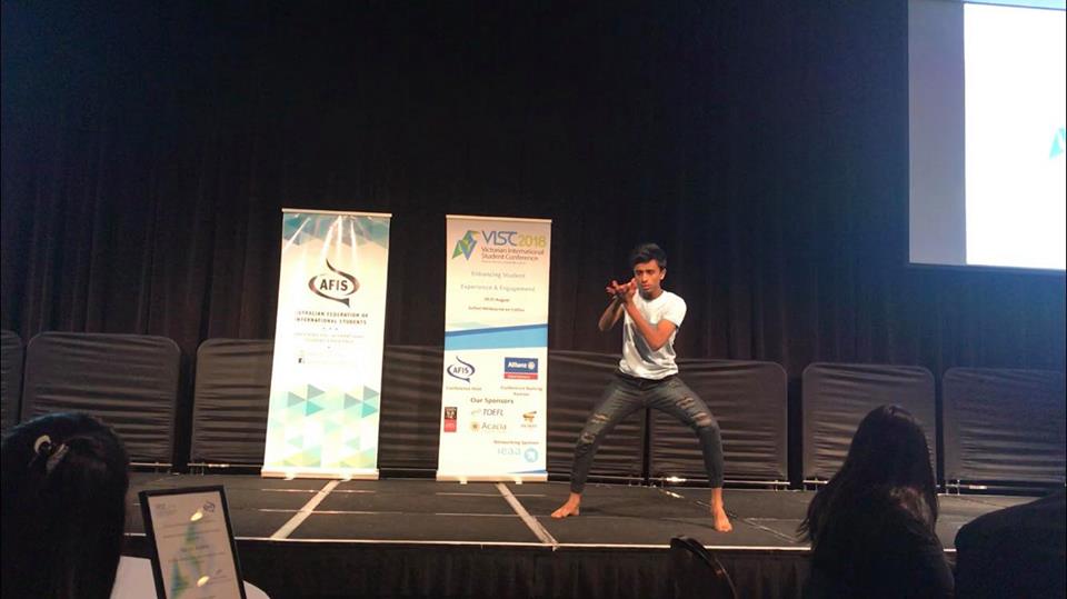 VISC2018's tweet image. A series of festive traditional Indian dances to end The Victorian International Student Conference (VISC) 2018! Thank you dancers for taking your time and patient to end the conference with the beautiful dances! 

Check out their dances! 

#VISC2018
#Conferences
#Dances