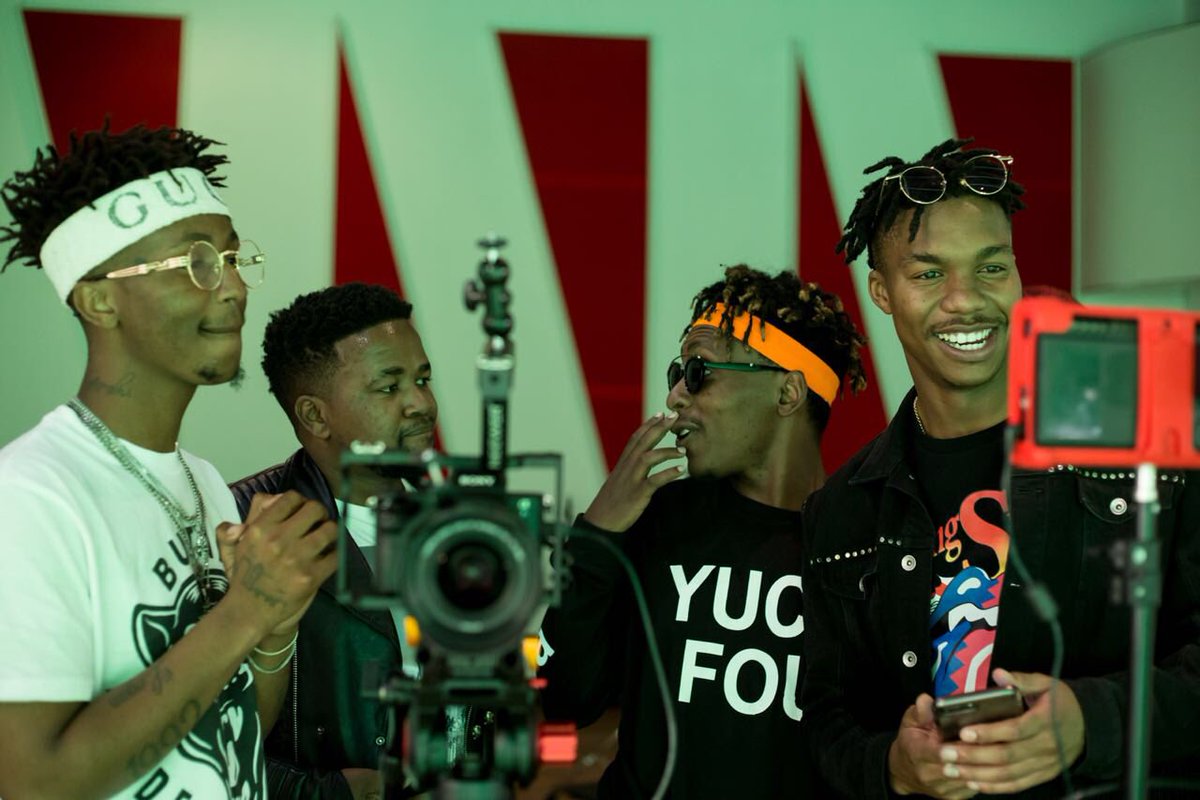 only1makwa's tweet photo. Kasi Anthem ✊🏽 @EmteeSA @Sliqe @Marazamc https://t.co/iTGfbNEPgj