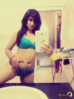 ObviousPlanet's tweet photo. Mirror selfie

@ssilverssurfer
@Neha_patel7
@ChhappanChhori
@ssakshii_diva
 @CinderellaBhabi
@pneeta72
 @instasaves
@Bollyscious 
@desaisunny111
@deisikumari
@queenry11
@cuttieshru
@s_p123sam 
@IDevsena
@SupperSunny
@Roshniibabe 
@ms395481
@urs_cute_ruby https://t.co/Oqw3FhERGr