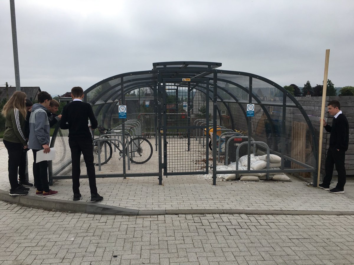 TechBrechin's tweet image. S3 Design &amp;amp; Build learning skills in: Surveying, Scale 1:20 Drawing and Modelling. #Numeracyacrosslearning #Developingskillsforwork