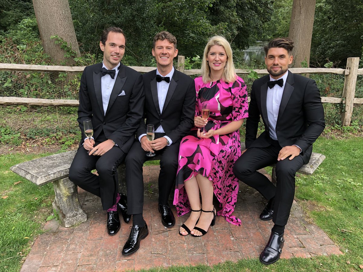 ArtistMdS's tweet photo. Grand day out @glyndebourne, fantastic as ever, although little on the fence about Venessa https://t.co/YoxKeQtUzV