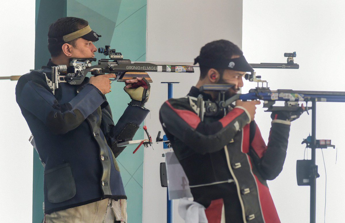 narendramodi's tweet photo. Kudos to @SanjeevRajput1 for the Silver Medal in the Men’s 50m Rifle 3 Position at the @asiangames2018. You would be happy to know that Sanjeev has been making India proud since the 2006 Asian Games. His consistency and commitment are admirable. https://t.co/Rv0gz0Yk5M