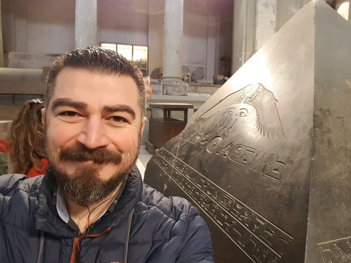 shafakgokturk's tweet photo. Cairo Museum - Egypt
Anunnaki's rocket and energy technology in the museum.
#nibiru #planetx
#anunnaki #amonra #benbenstone #Egypt #shafakgokturk  #anunnaki_theory #cairomuseum #megalithic #cairo #ankh #egyptgods #AncientEgypt #ancientastronots @ViaMarisTravel @viamaristourss https://t.co/3iOW4eh2NN