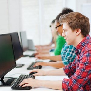 EleanorDallaway's tweet photo. CyberFirst Students Get Taste of CNI Security https://t.co/4Q8PjZH24f https://t.co/UGTZIGluSb