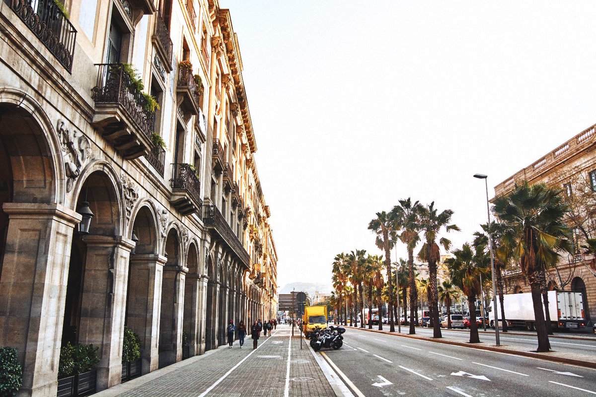 ¿Te gustaría conocer #Barcelona ?😍
En @Ibis_Castell tenemos todo lo necesario para que disfrutes de una de las ciudades #Europeas más visitadas 🌍 https://t.co/gm6R9JfEaZ
