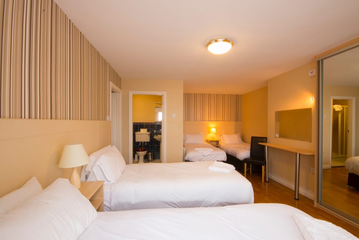 kidsstaytoo's tweet photo. Bellavista Hotel & Self-Catering Suites - situated in the beautiful town of #Cobh
Family rooms sleep 4 and Self Catering apartments sleep 8
https://t.co/5FNWIkOnoJ
#Cork #Ireland #VisitIreland #FamilyBreak #Sleeps5 #Sleeps6 #Sleeps7 #Sleeps8 #PropertyOfTheWeek #TravelTuesday https://t.co/AeMCxXaoiI