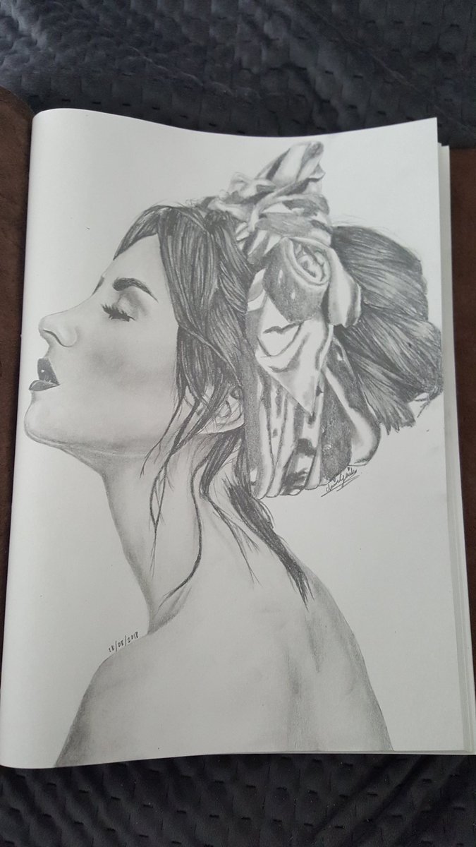Claire (Artist) tweet media