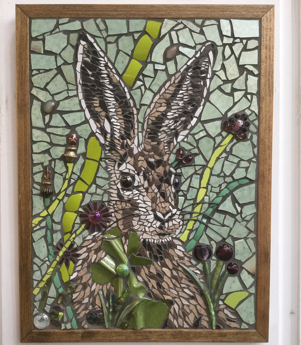 Primavera1945's tweet photo. We have new works in the gallery today! These beautifully hand crafted new mosaics are by artist Imogen Morrell @ikemorrell. She uses vintage crockery, jewellery and other found materials to create the pieces, so each one is unique
.
#primaveragallery #imogenmorrell https://t.co/Q5ZpNWwlgw