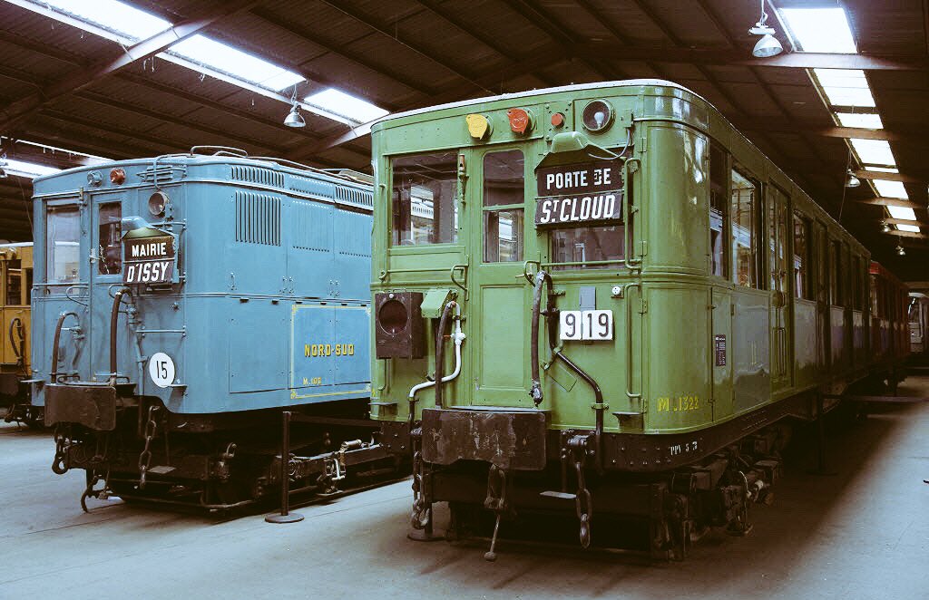 PierreAudiger's tweet photo. La #RATP vous ouvre les coulisses de son réseau et de sa collection historique pour les journées du patrimoine les 15 &amp; 16 sept.! #JEP2018 + d’infos sur : https://t.co/MAwBETbGBH https://t.co/d0ccMZaJN1