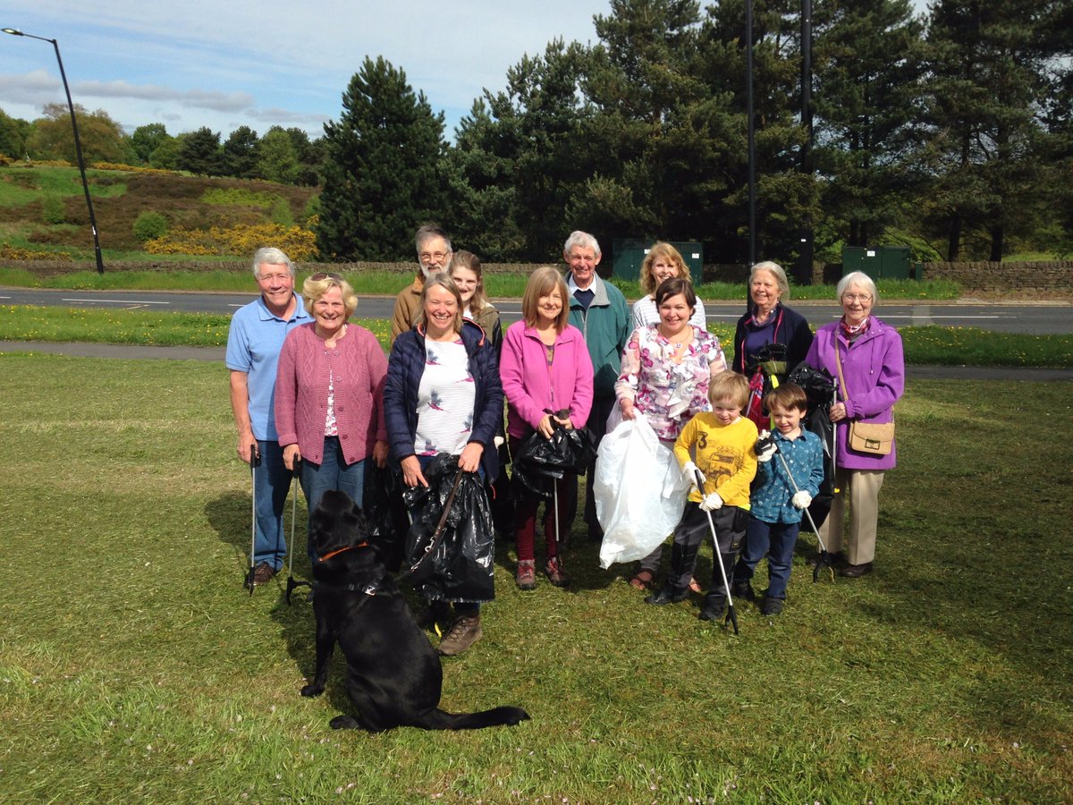 With just a few weeks of the summer holidays remaining, could you spare some time to help #CleanSheffield ? Litter-picking can make a real difference to your local area. Find out more at: sheffield.gov.uk/cleansheffield <a href="/HelpSheffield/">Help Sheffield</a> <a href="/Clean_Sheffield/">Clean Sheffield</a>
