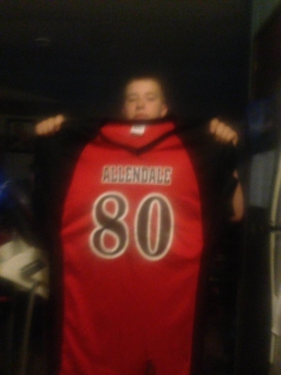 Rw74863339's tweet photo. Football game jersey. First game September 5. Can't wait.#football #sports https://t.co/P6Cx75qUXk