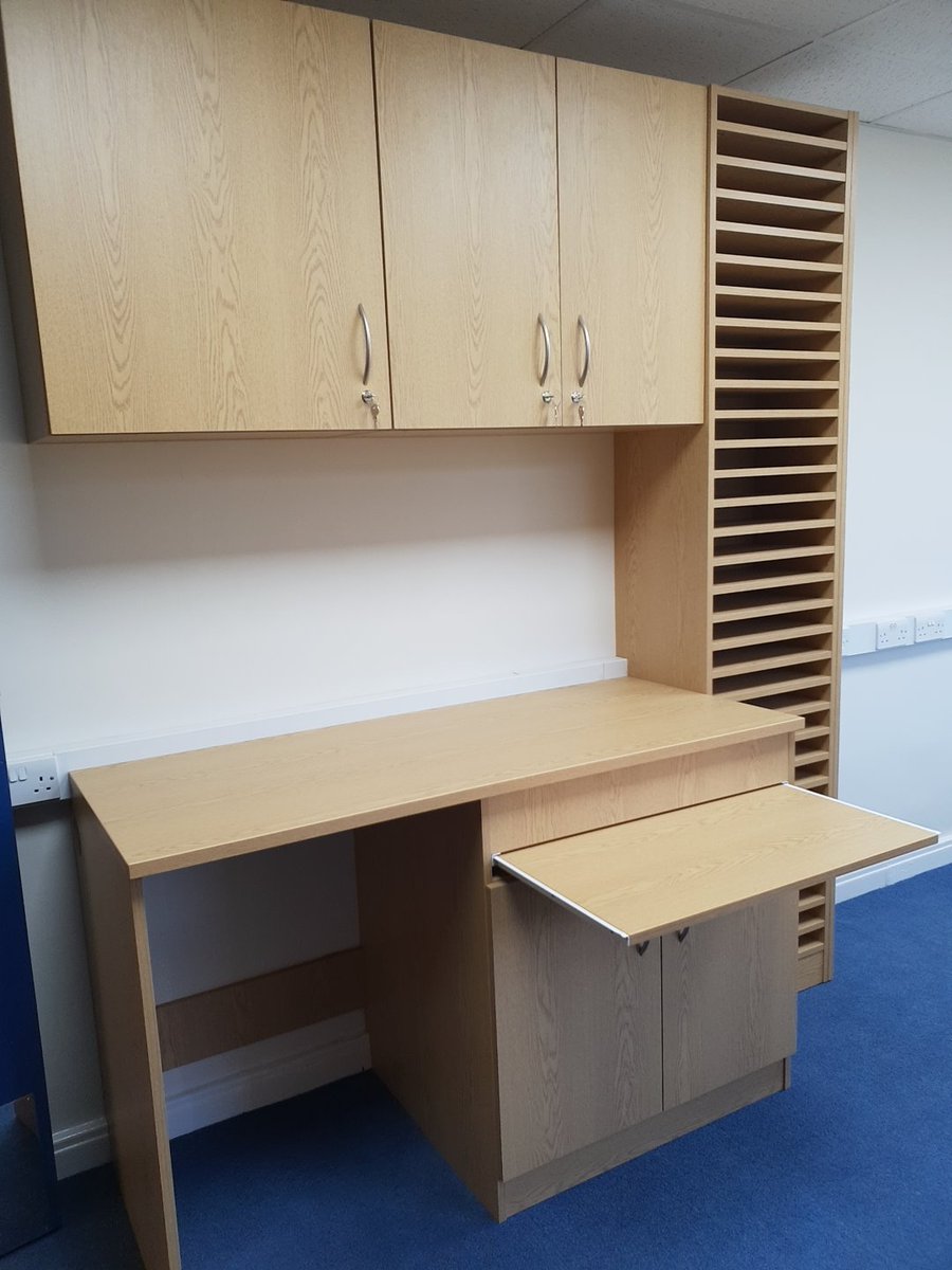 customcabsltd's tweet photo. 🤓Tidy before, during and on completion of our work is important to us and one of the many reasons why we get repeat customers! #officefurniture #qualityservice #henryrules #steverulestoo https://t.co/9KKclFV4VG