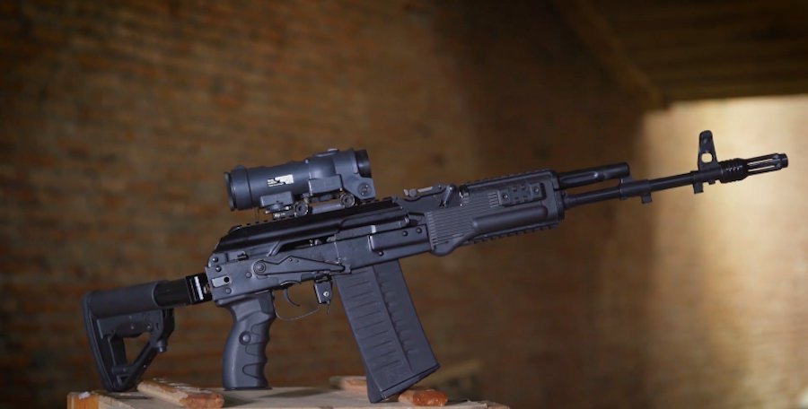 شركة كلاشنكوف تكشف النقاب عن بندقيه Ak-308 الجديده DlHgfxSX0AEMYSy